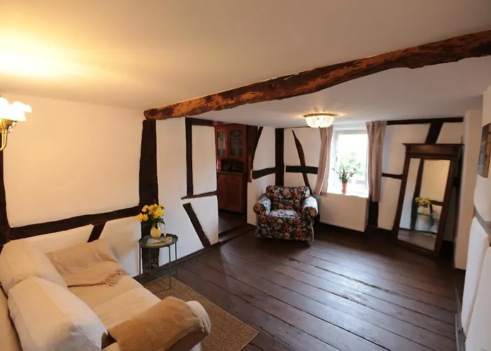 Landhof Pau Aparthotel